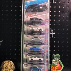 Hot Wheels Complete Sets + CHASE Car