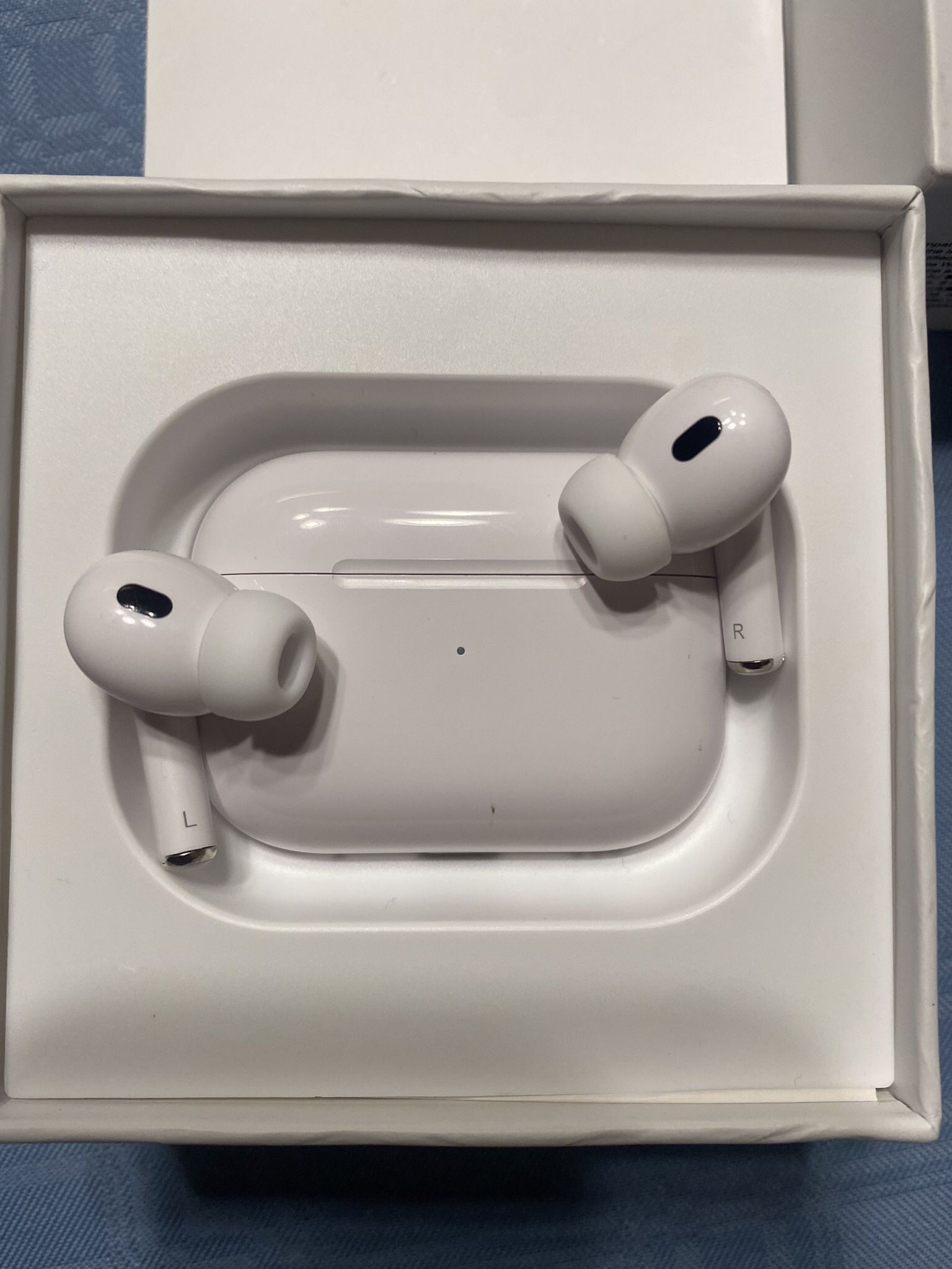 Apple AirPods Pro 2