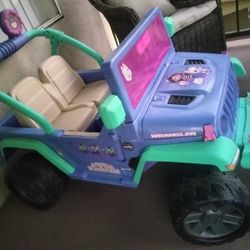 Gabby Dollhouse Jeep