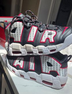Nike air more uptempo NIB size 8
