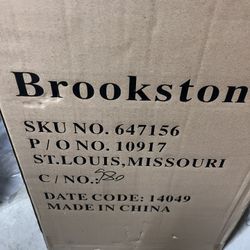 Brookstone Towel Warmer Brand New 
