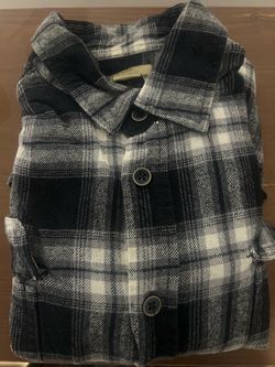 St. John’s Bay Men’s Plaid Flannel Shirt Gray Black Size Large