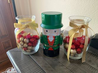 Misc Christmas Decor