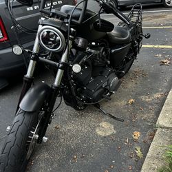 2014 Harley Davidson Iron 883n