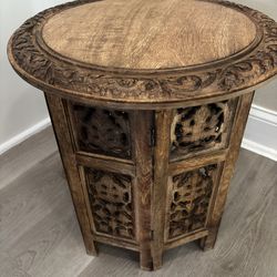 End Table : Mango Carved Wood End Table