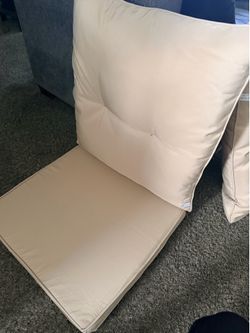 Cushions pillows