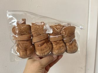 New Dog Boots Size 5