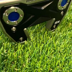 Titleist Scotty Cameron Phantom 5s Putter