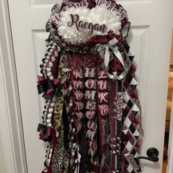 Homecoming mum