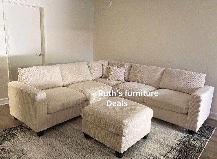Beautiful 4-Pc Sectional Sofa Set