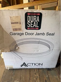 Garage door jam seal