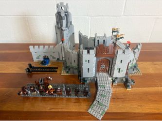 Lego Battle of Helm’s Deep