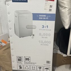 Portable Air Conditioner Insignia