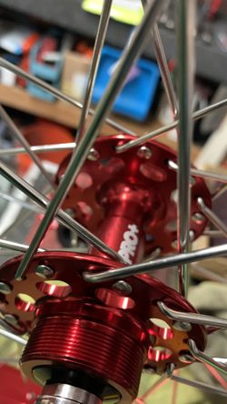 ANNODIZED RIMSETS BMX 20” 24” 26” 29” Sealed Bearings Double Wall Hollow Cromoly Axle Forged Billet High Flange Hubs 12 Gauge S Steel Spokes