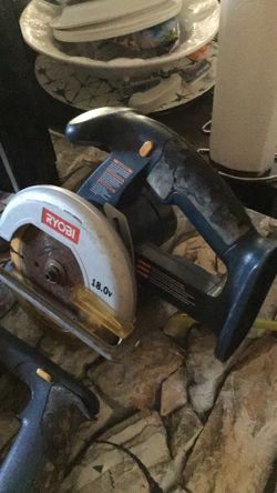 Ryobi P501 18V 5-1/2" cordless circular saw