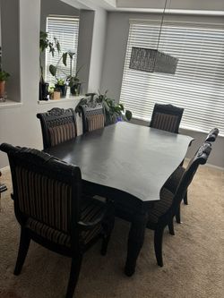 black dining room table for 8