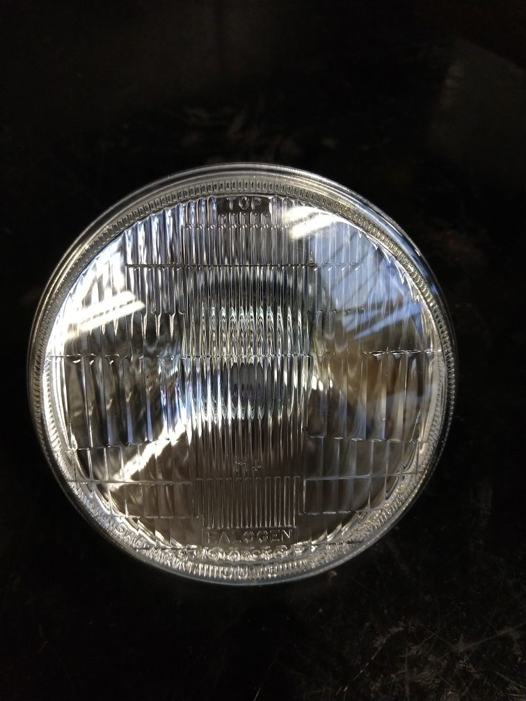 Headlight With Bulb 5 3/4" 5.75" Halogen