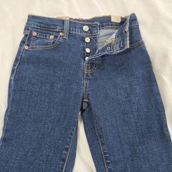 Girls Levi's Jeans Size 10 Regular 