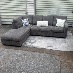 Grey Sectional (Delivery Available!)