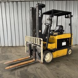 Yale 6500 lb Electric Forklift with Reconditioned Battery