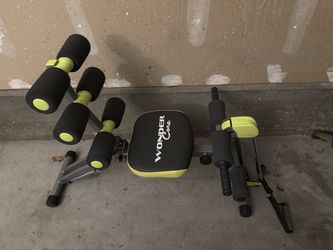 Wonder Core 2 Adjustable Weight Bench