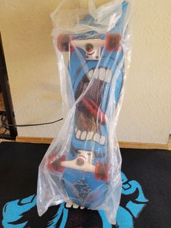 Santa Cruz Screaming Foot Cruzer Skateboard. Brand New. Only 300 Ever Made. Super Rare To Find Brand New