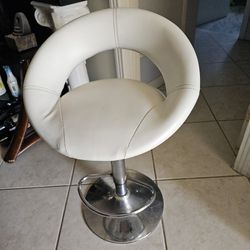 White Bar Stool Chair