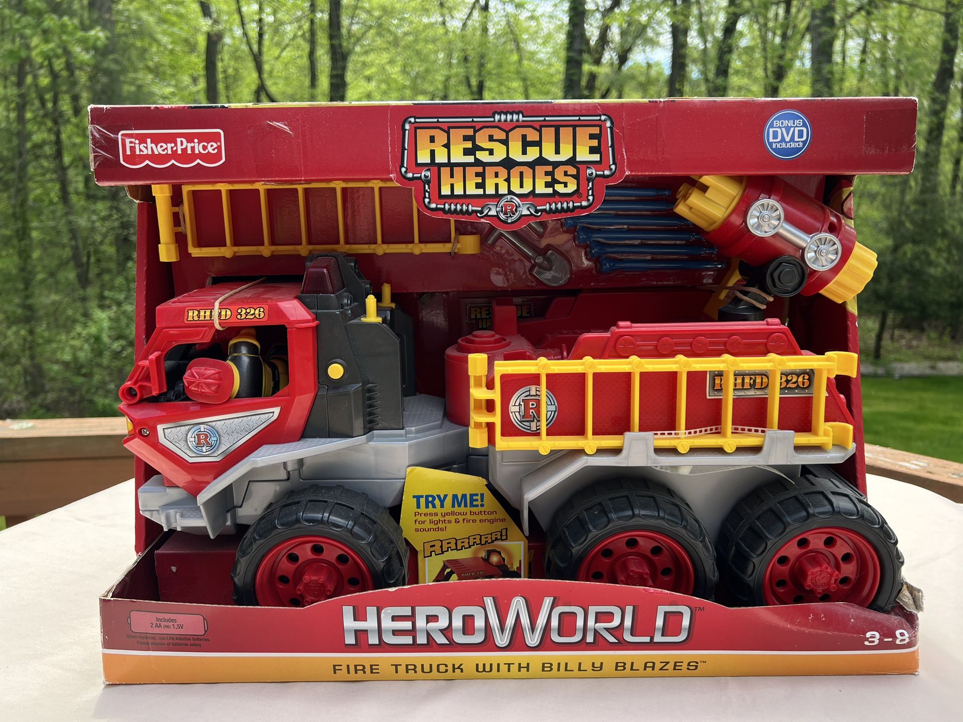New RESCUE HEROES HERO WORLD FIRE TRUCK WITH BILLY BLAZES