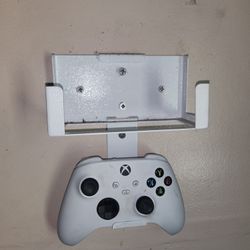 Xbox Series S Controller And Wall Mount