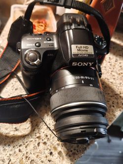Sony Alpha Digital DSLR Camera with DT 18-55mm Lens Full HD Video !!NEEDS CHARGER!!