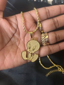 Tweety bird necklace