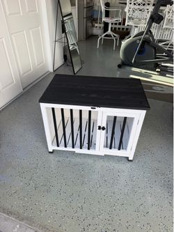 dog kennel