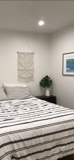 Macrame wall hanging