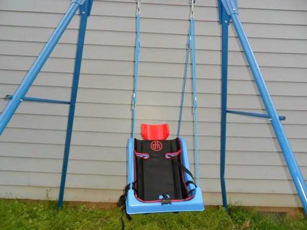 Special Needs Swing And Frame Swing And Extra Accessories Brand New Frame Was Used Outside For 1 Season For Sale In Lenoir City Tn Offerup