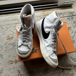 Nike Blazer