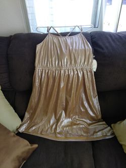 New size Large gold dress