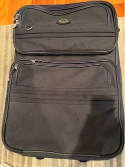 American Airlines 28” fabric expandable luggage