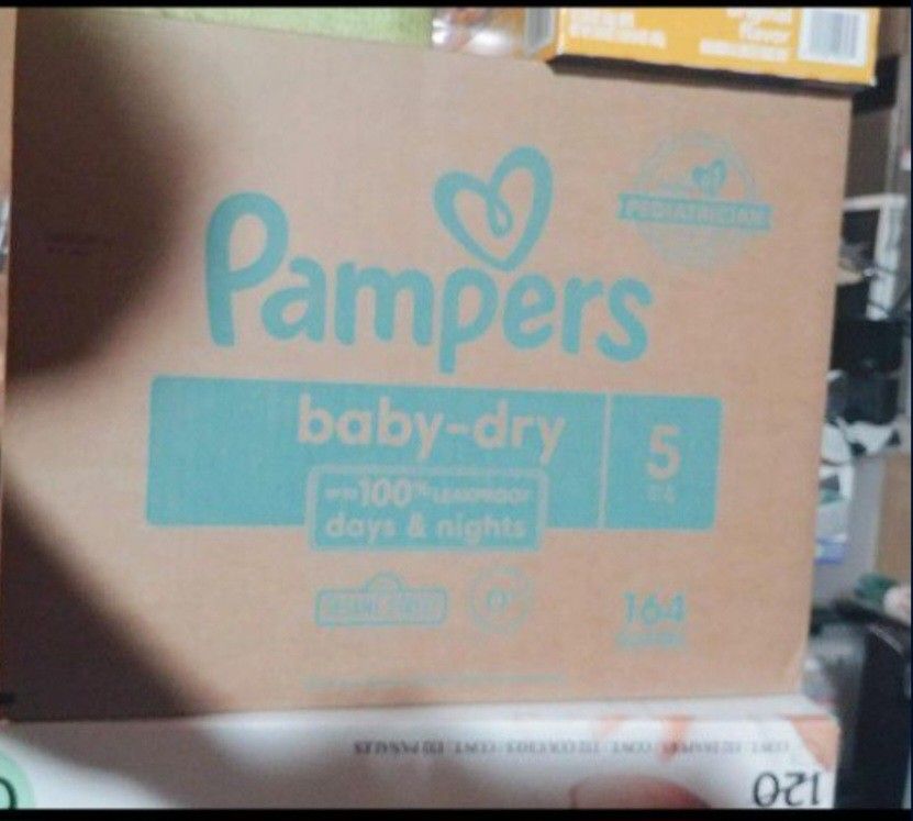Pampers SIZE 5