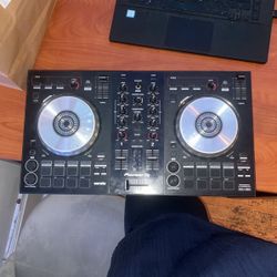 Dj board DDJ-SB3 (Pioneer DJ)