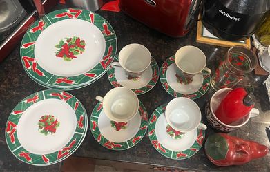 Set de platos y tazas