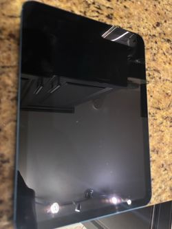 iPad 10th gen wifi+cell unlocked