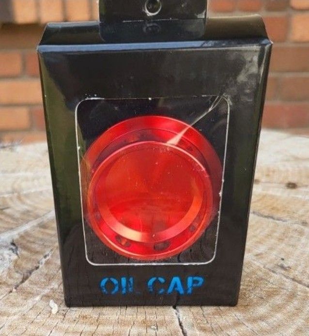 Universal Oil Cap