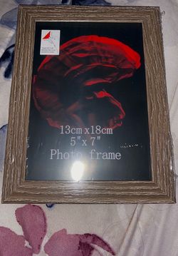 5x7 Photo Frame Brown Wood Finish 👉$2 (New)👈