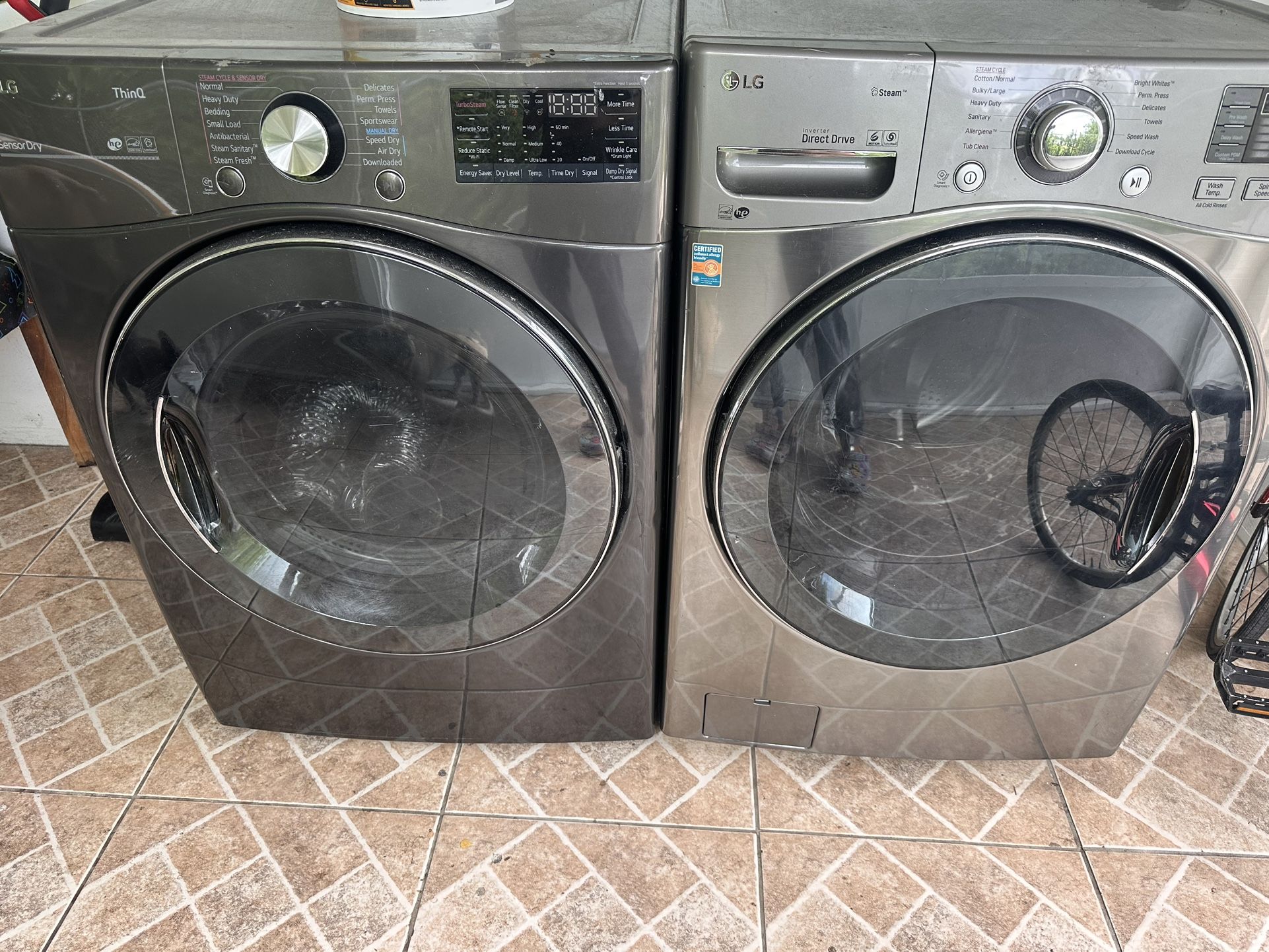 Washer & Dryer LG Good Condition
