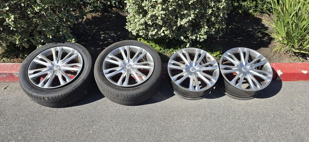 OEM Hyundai Genesis Wheels
