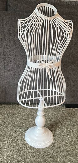 Metal decorative small form