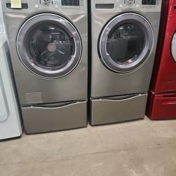 Kenmore Large Capacity Front Load Washer Dryer Set 