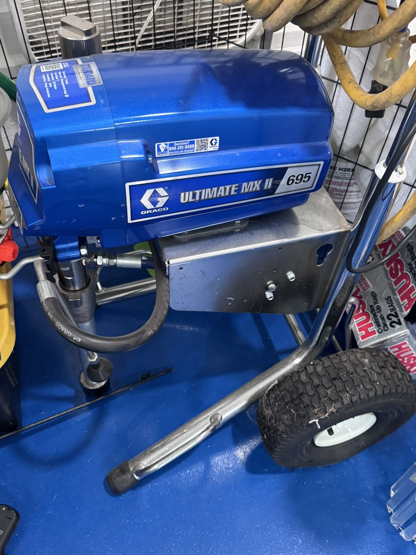 695 graco Spray Pump