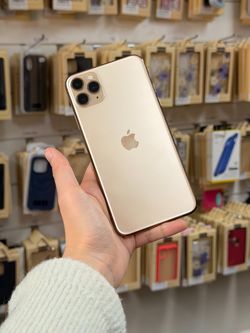 Apple - iPhone 11 Pro 5.8"| $5 Down | Payment plan available