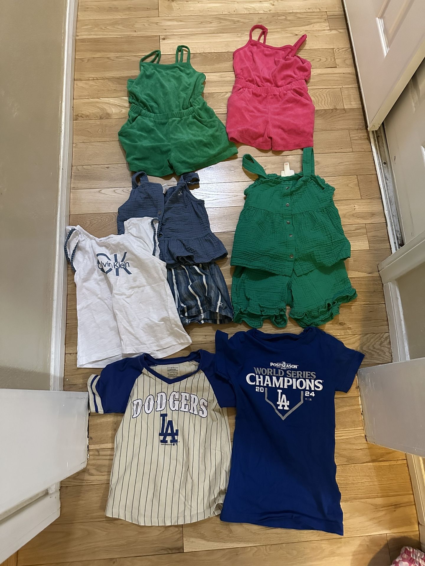 Toddler Girl Clothes Bundle Size 5/6 26 Pieces & Extra Clothes Too